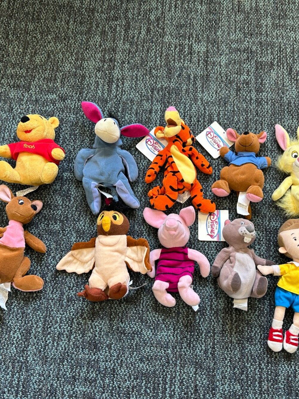 10 Pooh Beanies-Pooh Piglet Tigger Eeyore Christopher Robin Gopher Rabbit Owl+